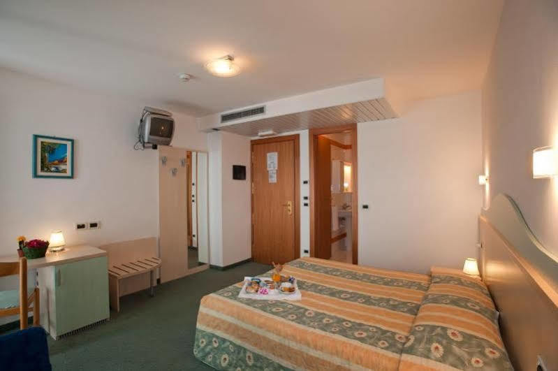 Hotel Salus 4*
